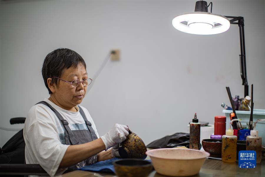 奔驰宝马线上娱乐